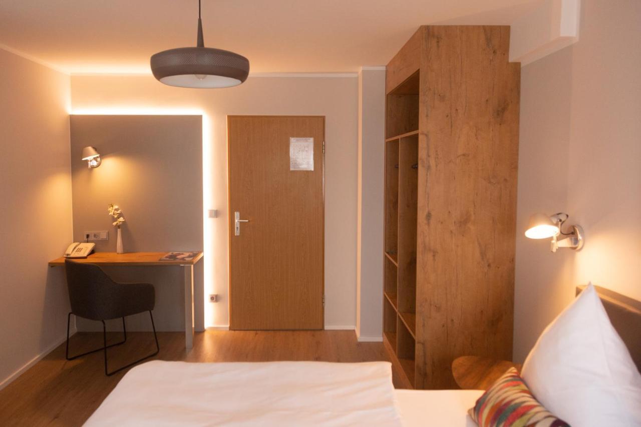 Hotel Herrnbrod & Staendecke Dreieich Bagian luar foto